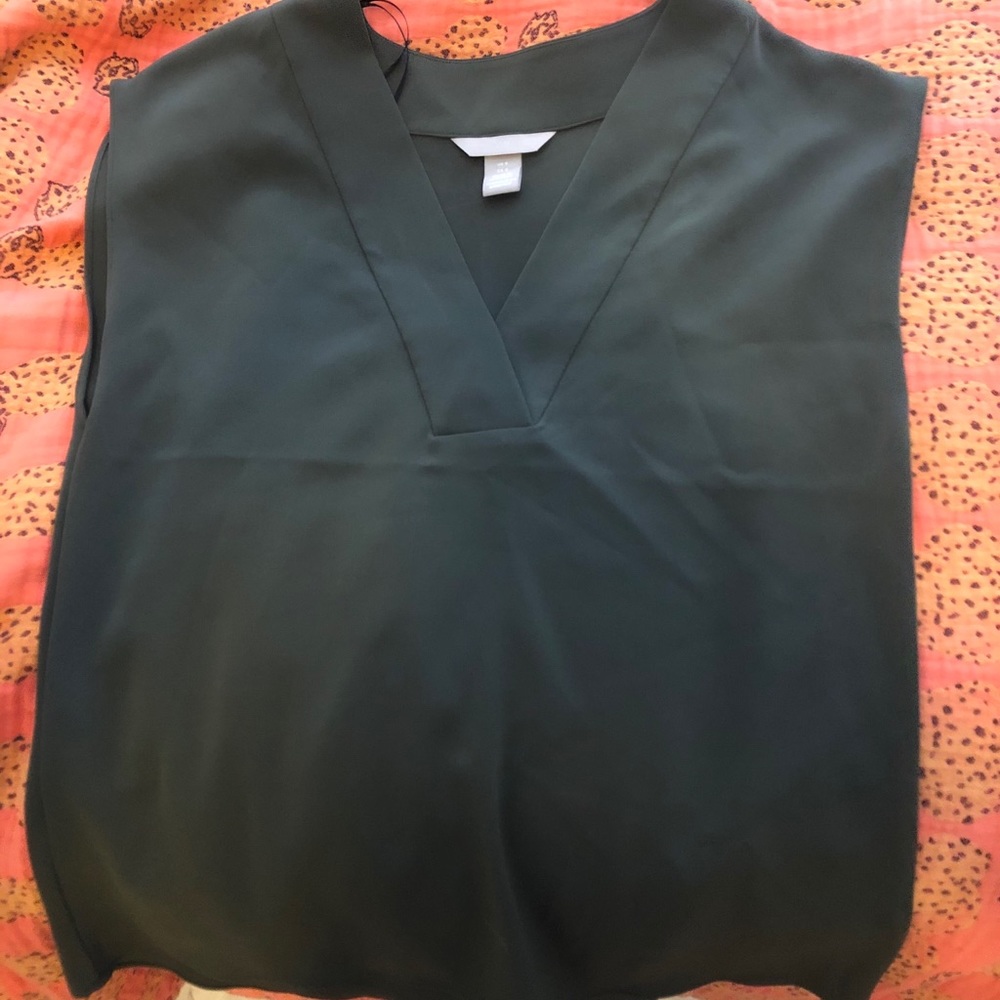 H&M Green Top